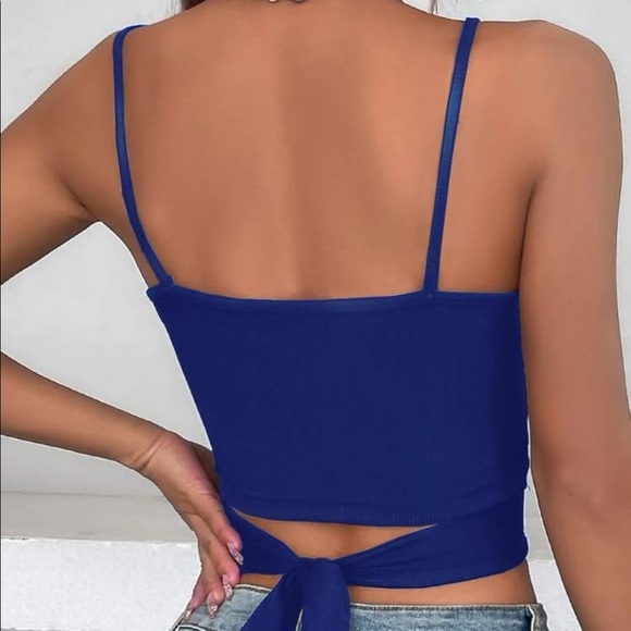 Boho sexy twist front cutout crop top - Picture 8 of 16